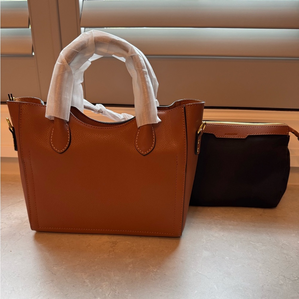 Brand New Aallyn Lilly Satchel - Picture 4 of 7